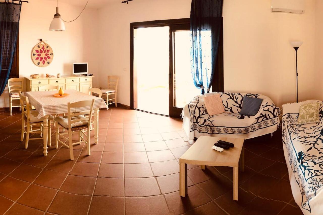 Appartamento La Tartaruga Castelsardo Esterno foto